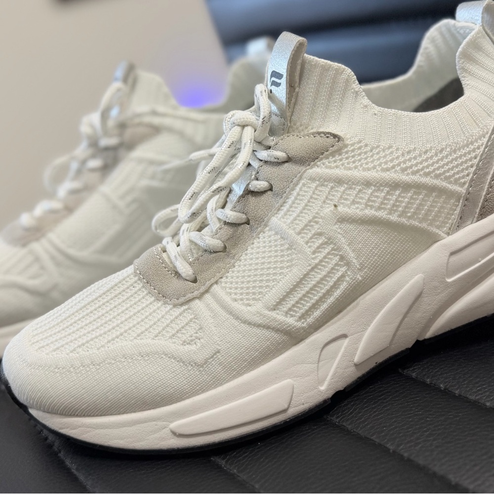 Fabletics White and Gray Athletic Shoes - Picture 2 of 6